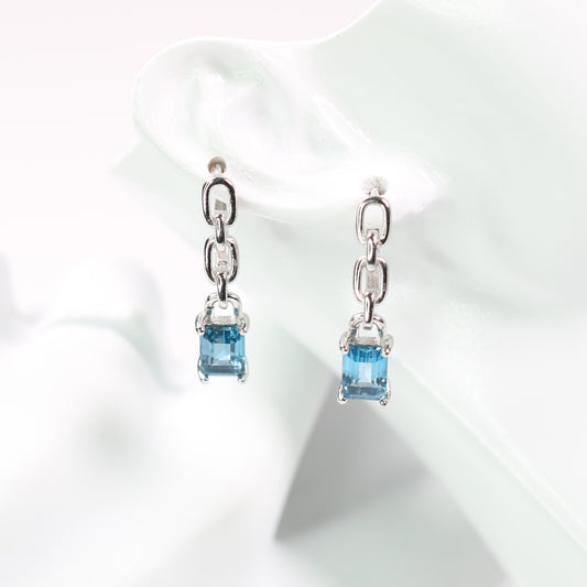 BR2203-33 S925 Silver Natural Topaz Earring 1ct Emerald Cutting