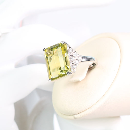 Customize S925 Silver Natural Peridot Ring EST 15ct