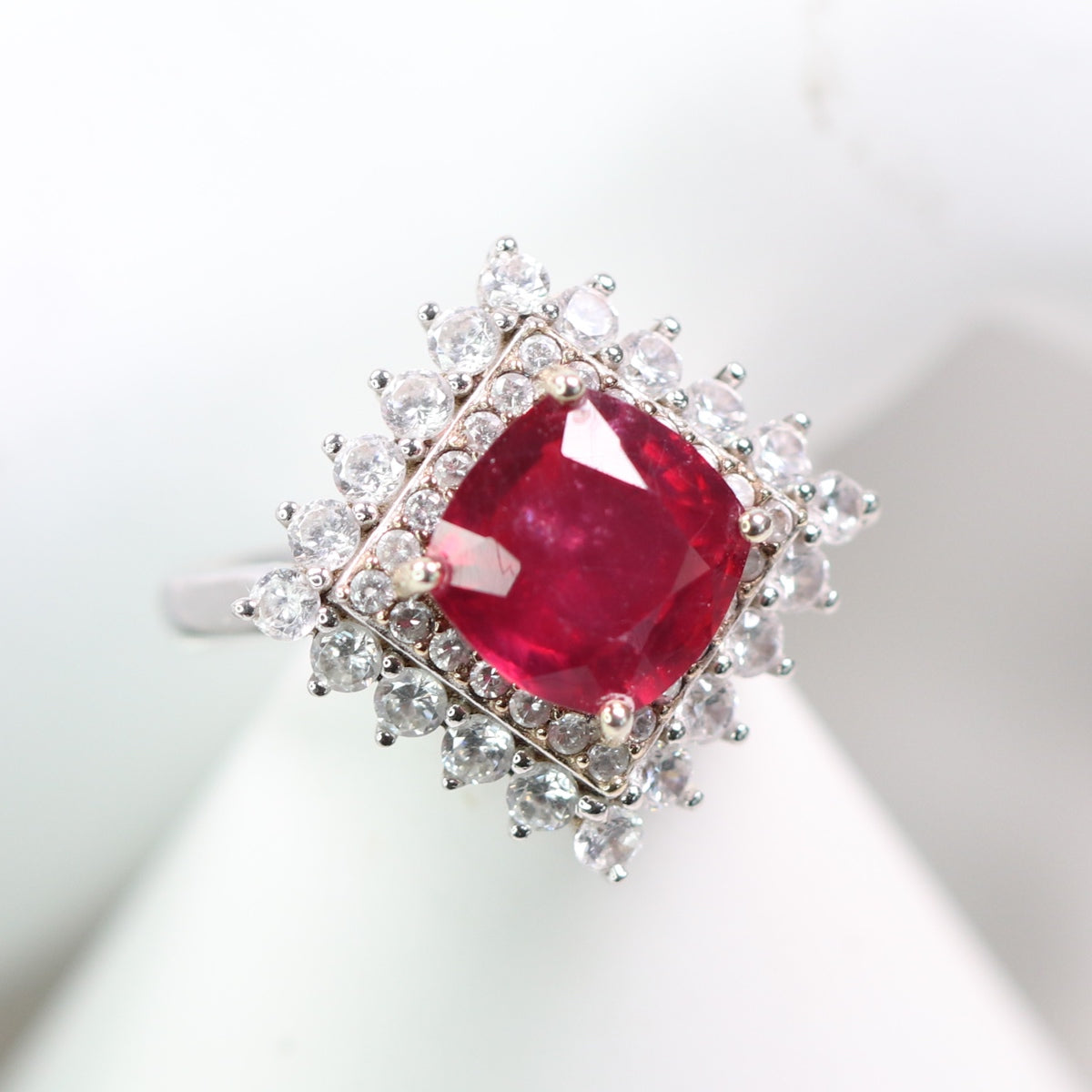 AF2028-41 S925 Silver Natural Ruby ring 2ct diamond setting