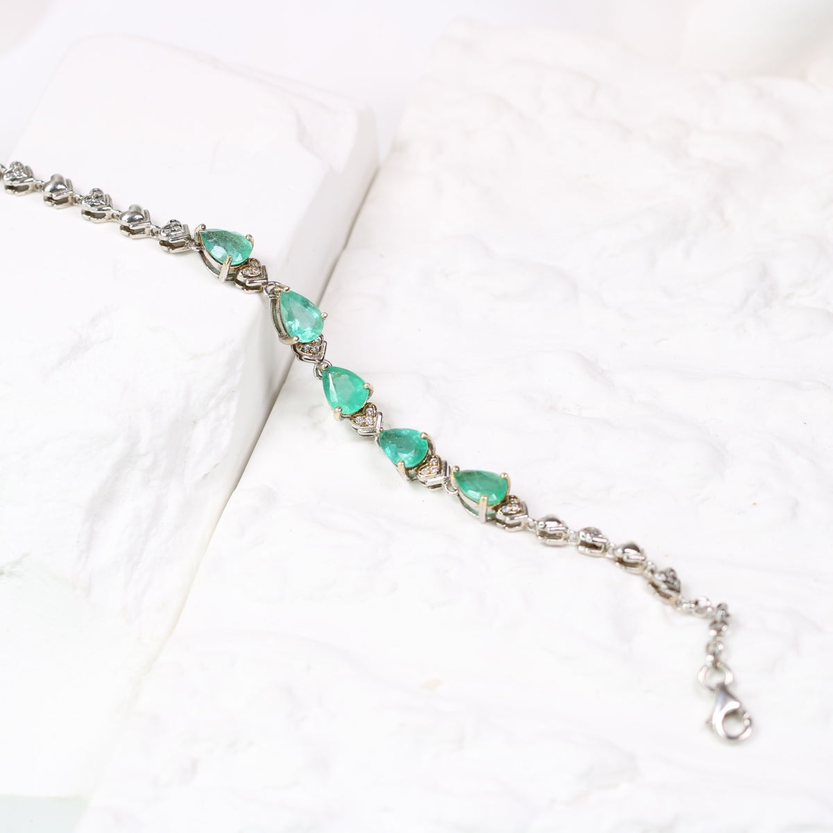 AF2028-38 S925 Silver Natural Emerald Bracelet 5pcs 1CT Tear Drop