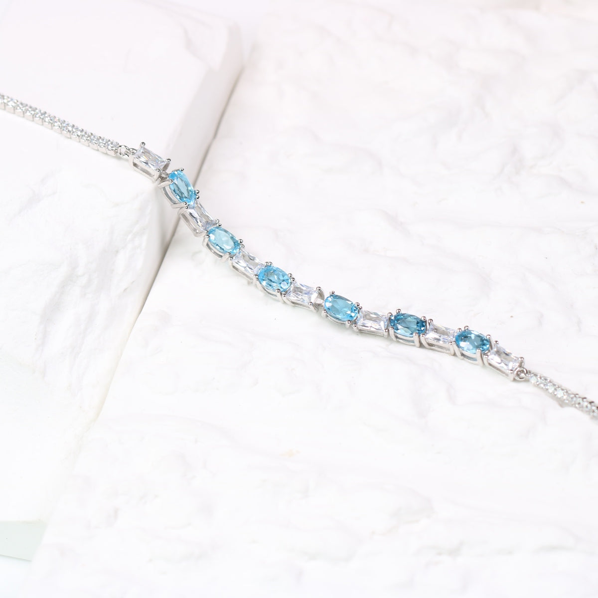 DP1144-4 S925 Silver Natural Topaz Bracelet