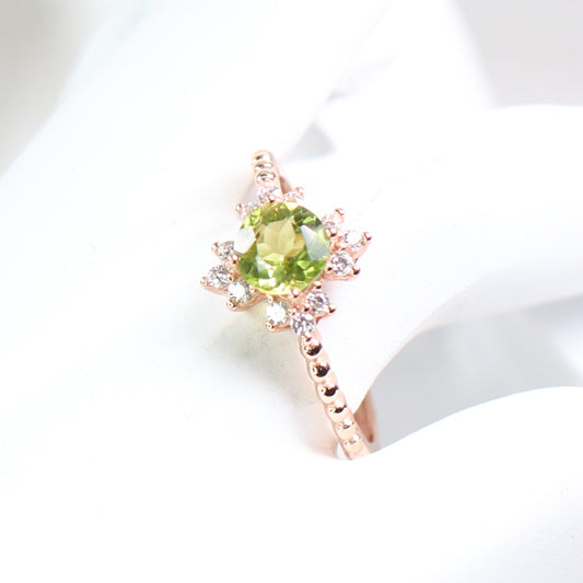 S925 Silver Nature Peridot Ring