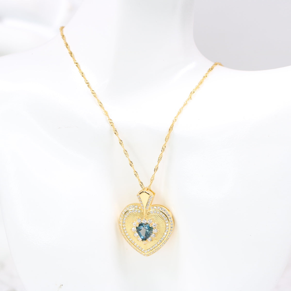 ONE S925 Silver Natural Topaz Necklace London Blue Pendent 18k Gold Chain