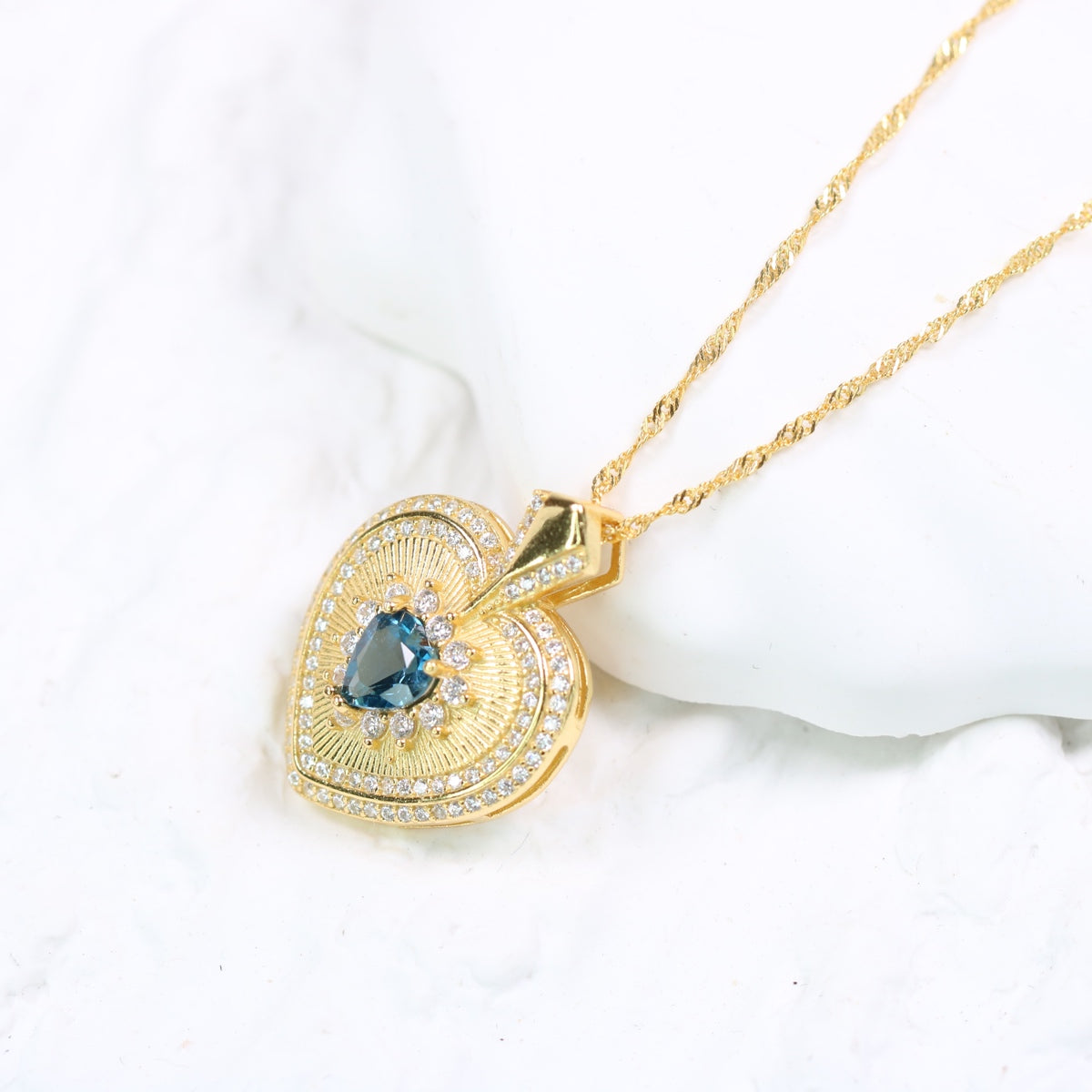 ONE S925 Silver Natural Topaz Necklace London Blue Pendent 18k Gold Chain